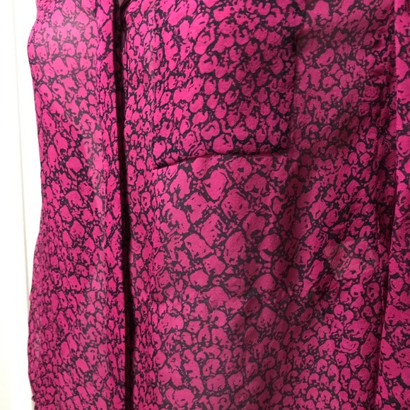 Rare DVF Silk Blouse - Picture 7 of 7